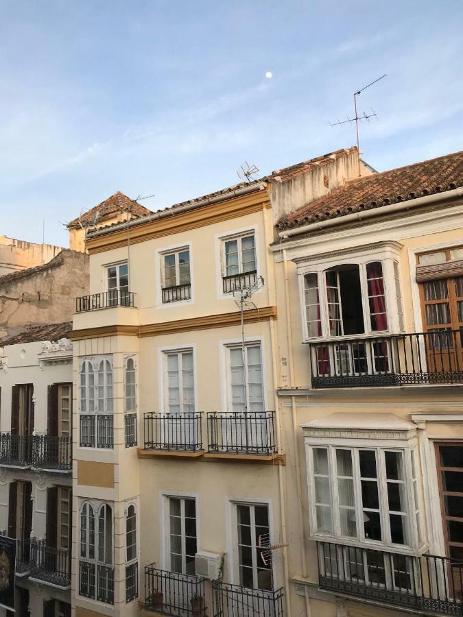 Homely Malaga Carreteria Con Piscina Exterior photo
